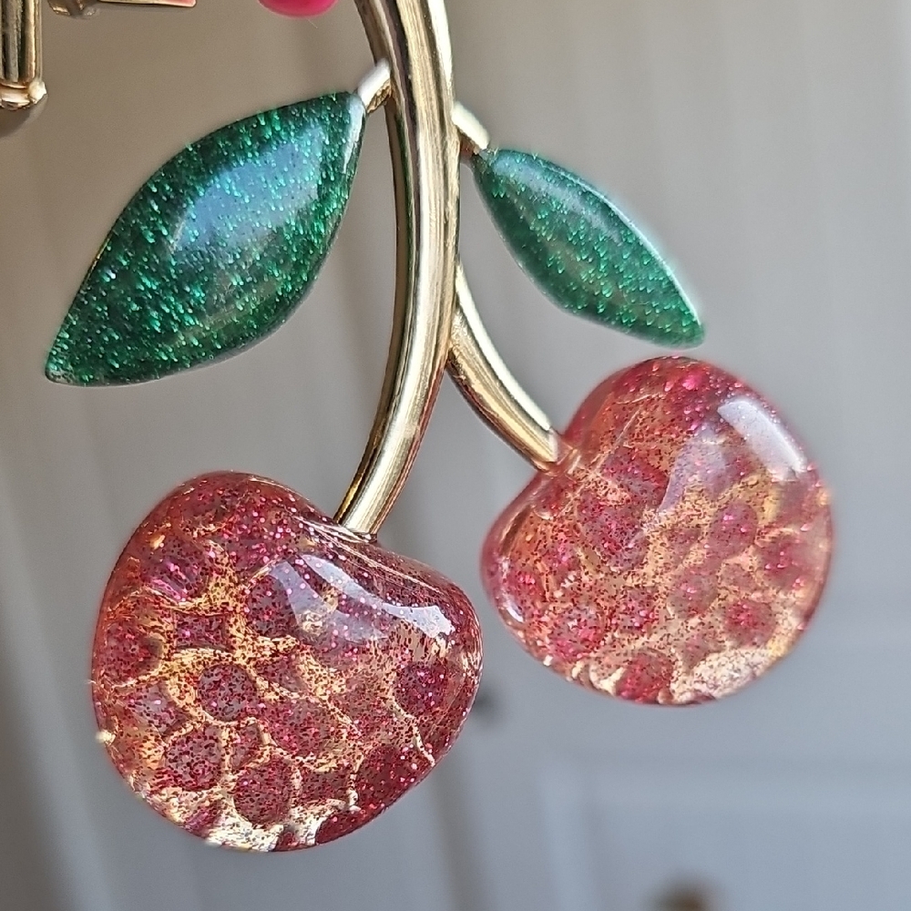 Coach Gold and Pink Cherry Keychain NWT - Picture 4 of 6